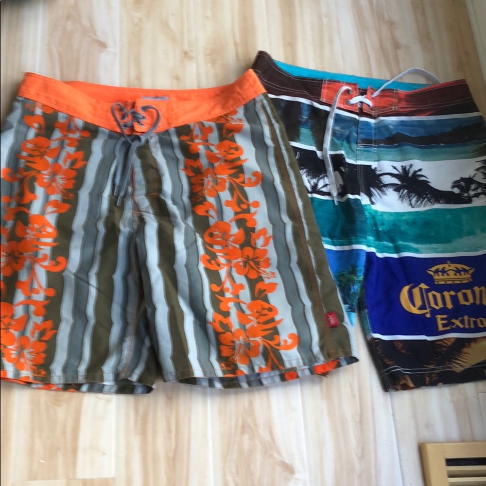 Bundle of 2 - men’s swim surf board shorts -L/34